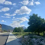 Seasons - Cozy Near Gondola & Mountain Views Appartement
