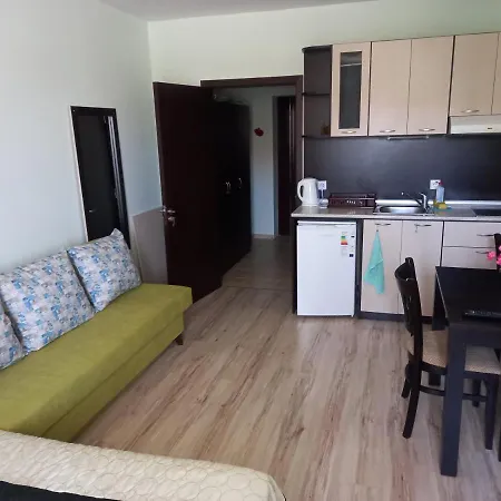 Apartmán Seasons - Cozy Near Gondola & Mountain Views *