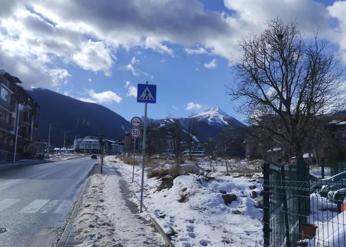 Seasons - Cozy Near Gondola & Mountain Views Appartement